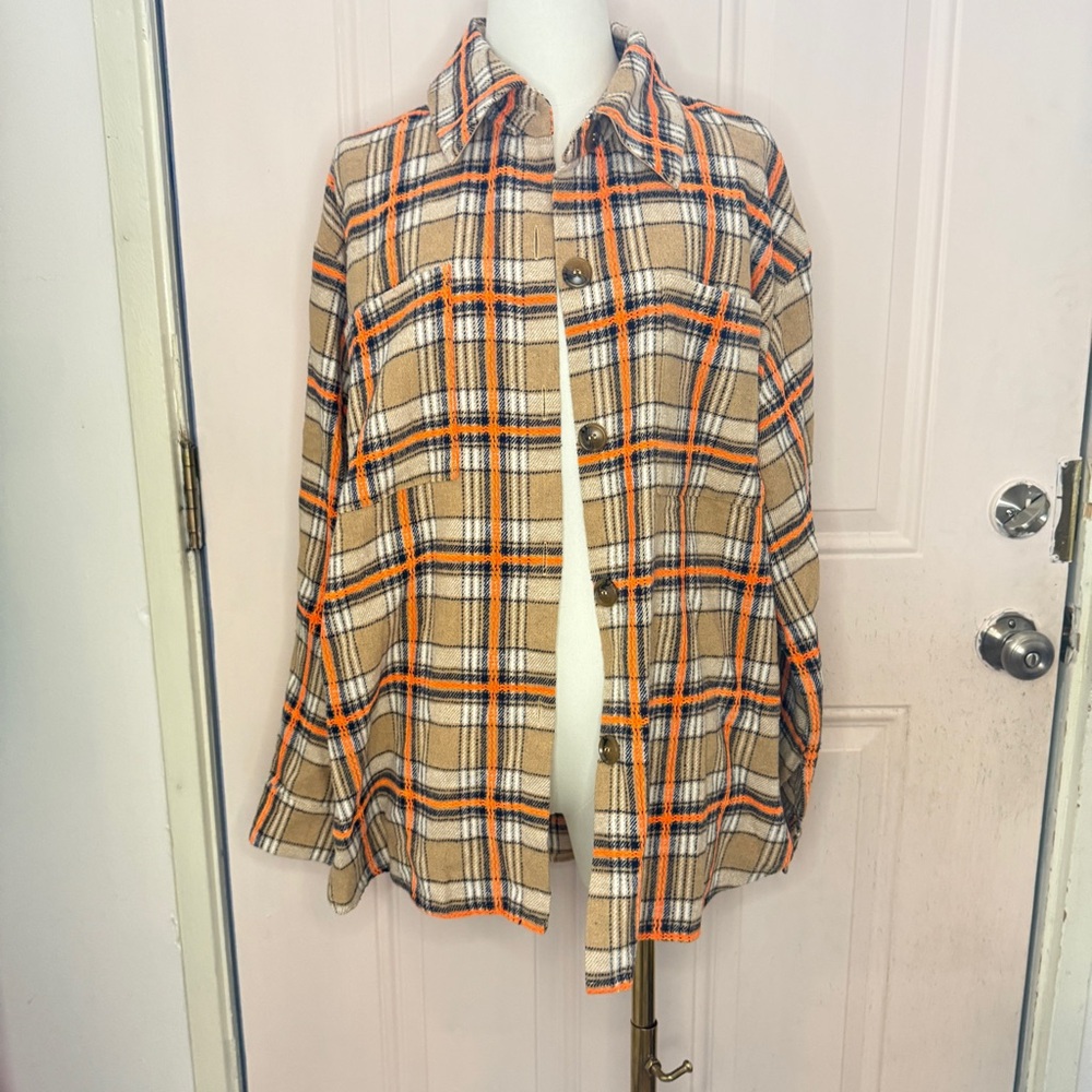 Plaid Button-Up Women's Jacket